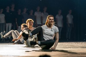 DS00-2018-ONSTAGE6-09120